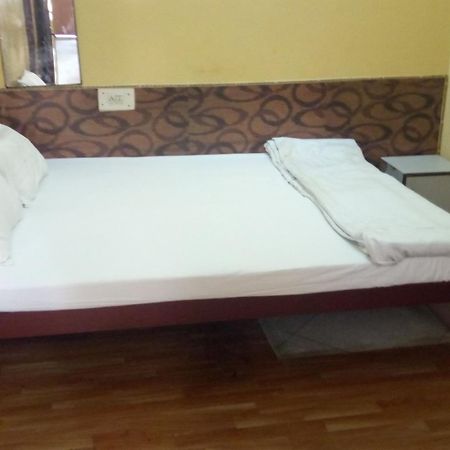Hotel Raj Bed & Breakfast Agra  Dış mekan fotoğraf