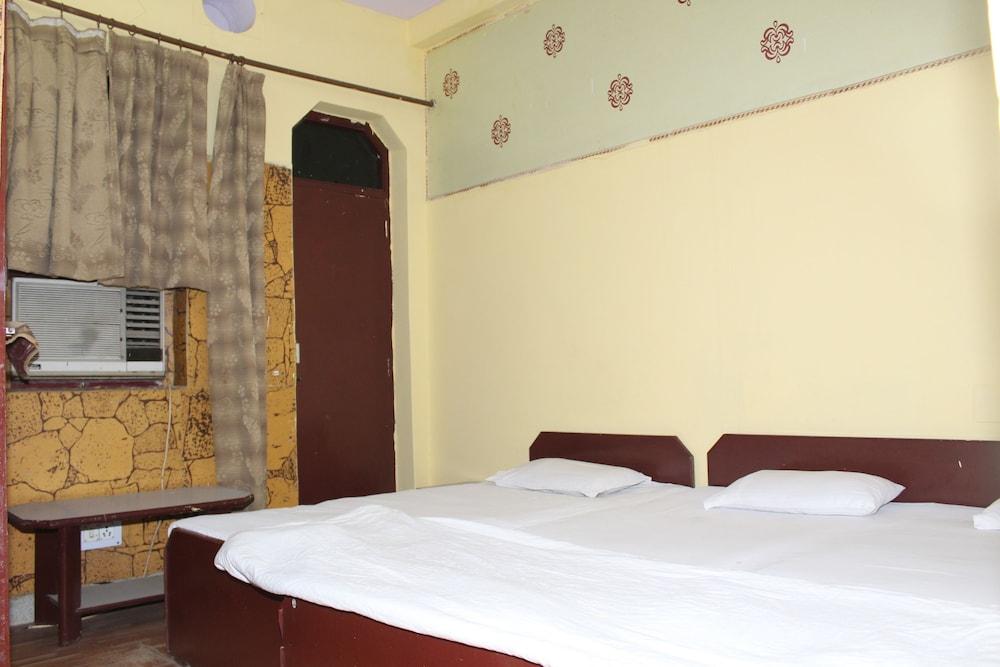Hotel Raj Bed & Breakfast Agra  Dış mekan fotoğraf