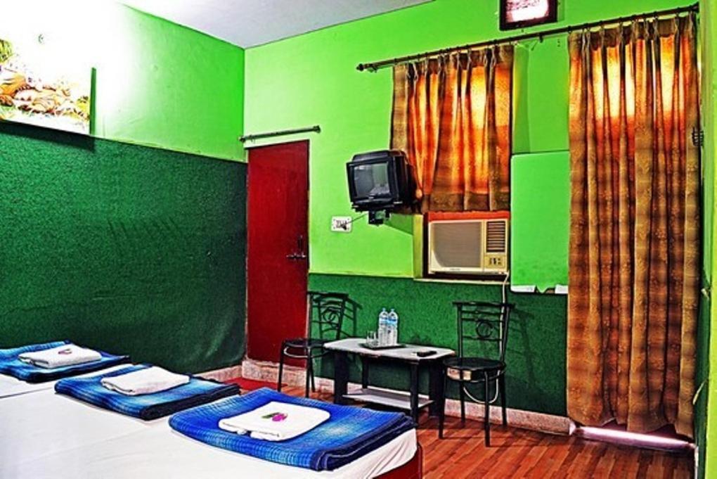 Hotel Raj Bed & Breakfast Agra  Oda fotoğraf